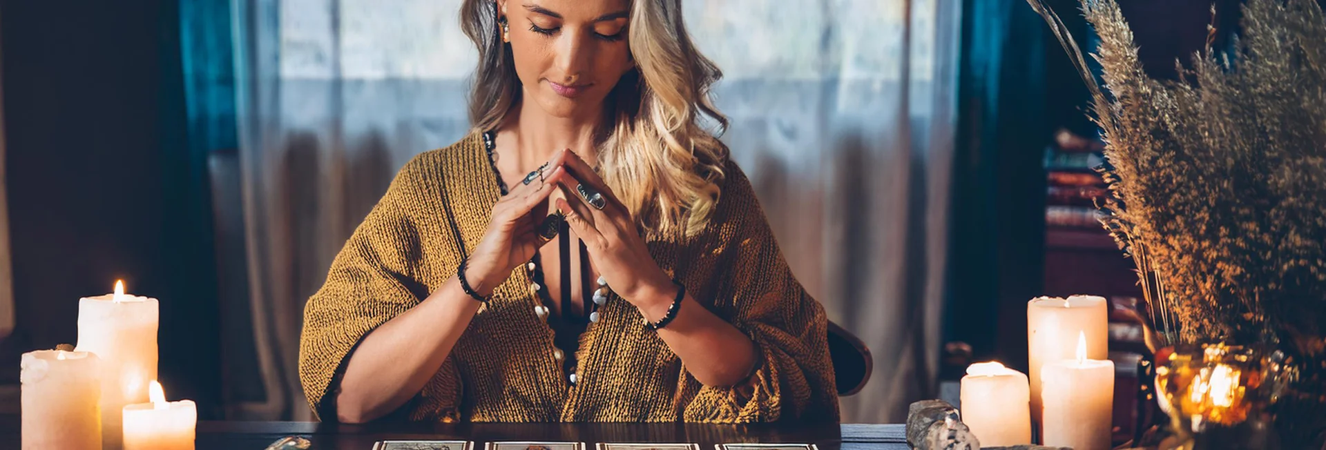 Die Bedeutung der Intuition beim Kartenlegen – Luzerner Experten teilen ihre Erfahrungen